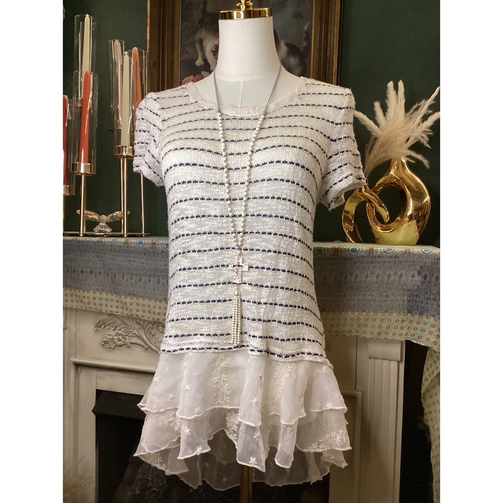 Altar'd State Women M Cream Navy Striped Knit Embroidered Ruffle Tunic TY10781